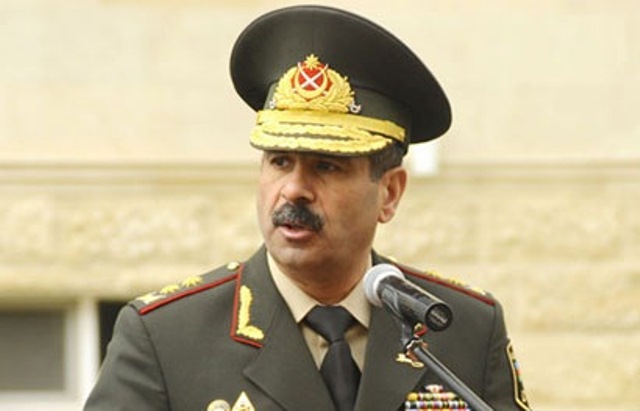 Закир Гасанов обсудил военно-техническое сотрудничество с послом Ирана